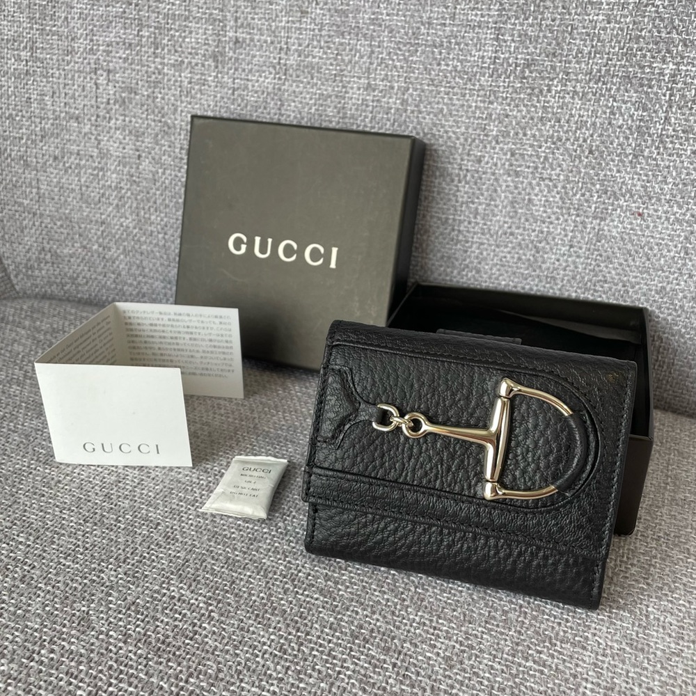 Gucci Black Leather Wallet with Silver Hardware